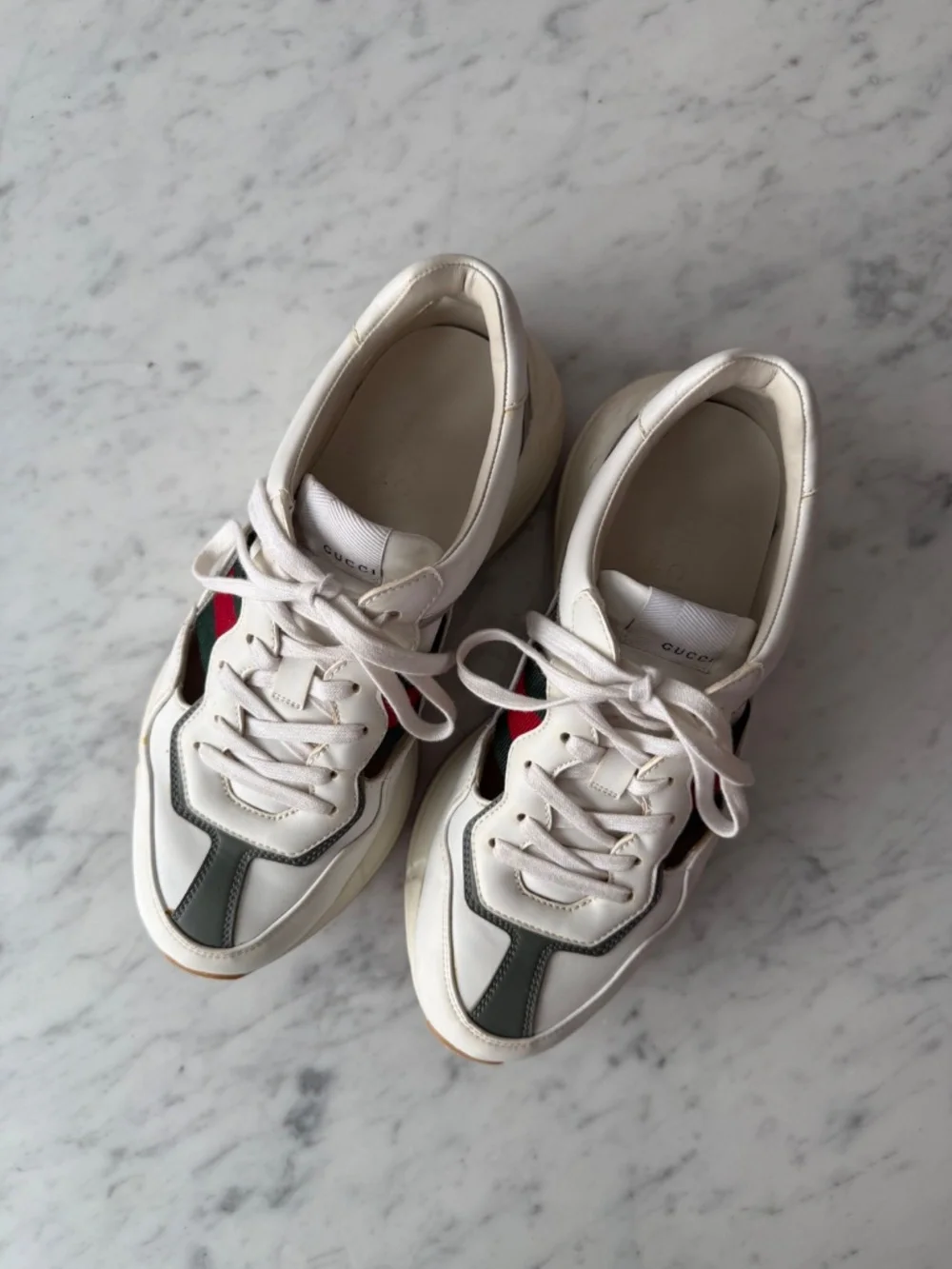 Gucci Rhyton Sneakers Cut Out Leather - Men's size 7